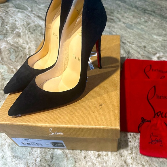 Christian Louboutin - Picture 1 of 3
